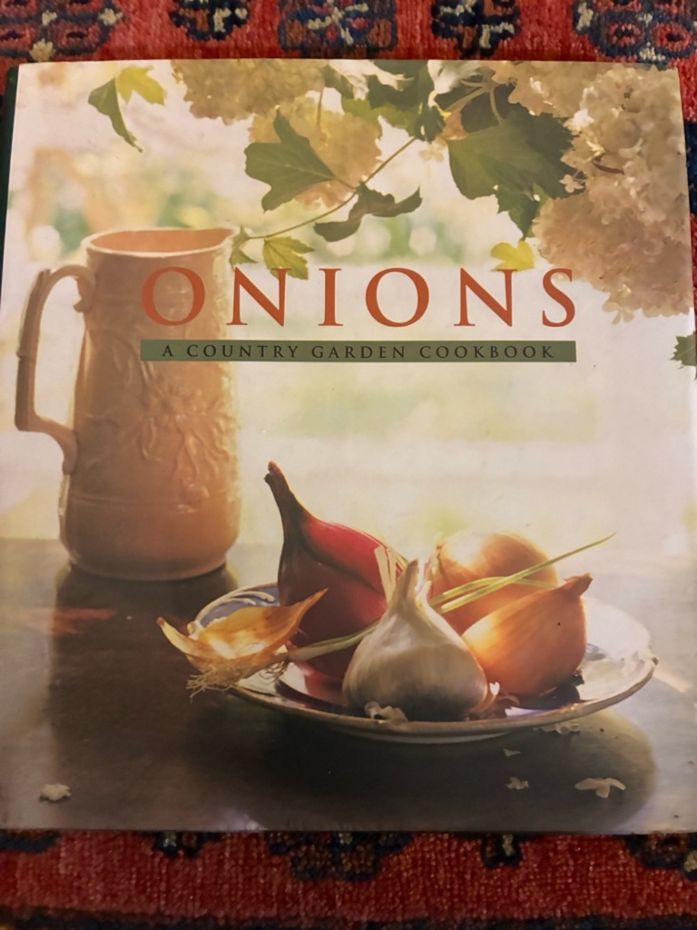 Onions: A Country Garden Cookbook - White and Brown Cover